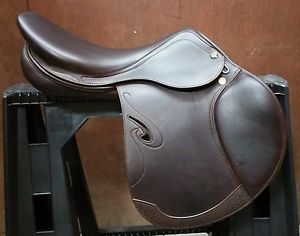 18 inch Prestige Passion Jump Saddle , Brown in Double Soft Calfskin extra grip!