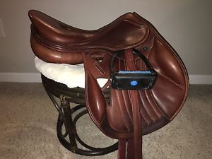 17" WisAir by Wise Equestrian Monoflap Jumping XC Saddle