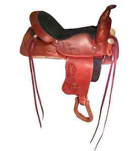 NEW 17" STONEWALL HANDCRAFTED IN USA SADDLE PLEASURE & RALIDE TREE