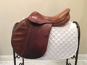 Devoucoux Biarritz Saddle 17 Inch, Beautiful - Best Offers Considered