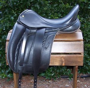 Black Country Vinici Monoflap Dressage Saddle - 18.5 M+