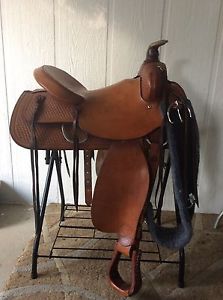 16" Hereford Ranch / Roping Saddle