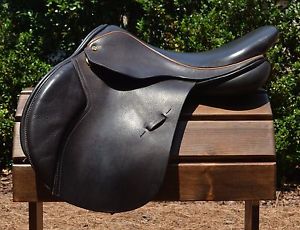 Black Country Tex Eventer Jump Saddle – 17 MW   **** 7 Day Trial Offered ****