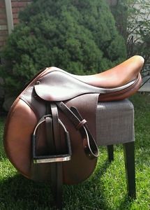Tad Coffin A5G, 18" with leathers and stirrups