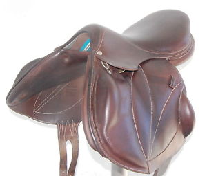 17.5" VOLTAIRE MONOFLAP SADDLE (SO17176) FULL CALF. VERY GOOD CONDITION!! - DWC