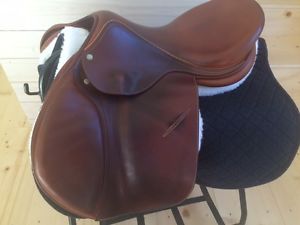 Ex Condition Luc Childeric Model FX jump saddle Size 17.5 3A Retail $5000++ Rare