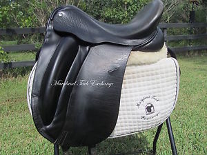 17.5" CUSTOM SADDLERY WOLFGANG SOLO BUFFALO dressage saddle-long flaps