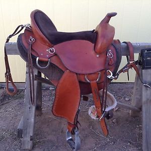 17" Flex fit Saddle with breast collar, crupper and wool saddle pad- barely used
