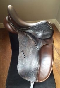 County Connection Spring Tree Dressage Saddle