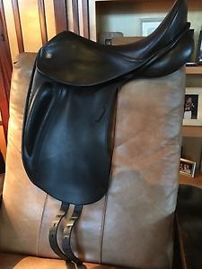 18 Marcus Krehan dressage saddle