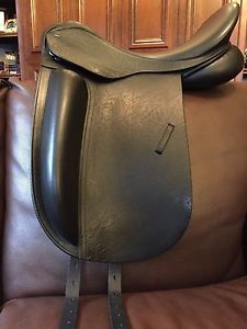 Country Fusion XTR black dressage saddle. 17.5, standard flap, wide tree.