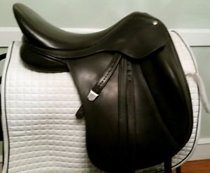 17' Bates Innova dressage saddle