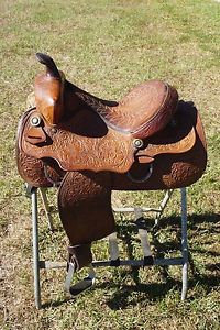 15" Herford Saddle