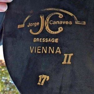 Jorge Canaves Vienna II 17" Dressage Saddle with Pad