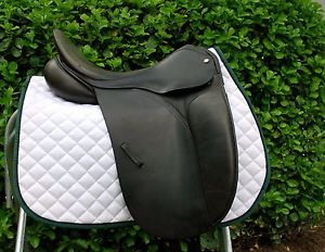 17.5" County Competitor Dressage Saddle