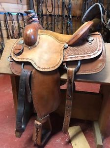Rocking R Roping Saddle For Sale. Great condition. 14" Seat.