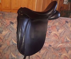 Hulsebos saddle dressage WB3