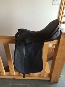 Black Passier Dressage Saddle 17