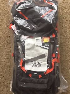New Mountain Hardwear South Col 70L OutDry Mountaineering Pack, S/M, Shark
