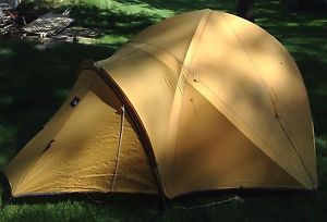 The North Face VE - 25 3 person 4 season mountaineering tent
