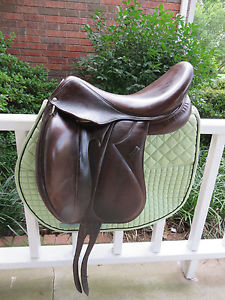 Devoucoux Dressage Makila Brown 18" 2A monoflap saddle