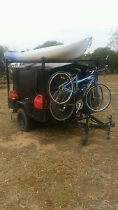 Camper trailer
