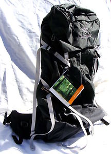 Arc'Teryx Men's Altra 65 LT Backpack - Carbon Copy - Short Reg