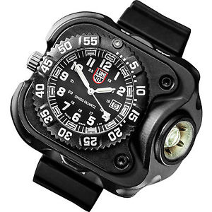 New SureFire 2211 Luminox 300 Lumen WristLight Watch Light BLACK 2211-A-BK-LMX