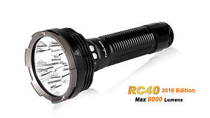 Fenix RC40  6000 Lumen - 2016 - Cree XM-L2 U2 LED Taschenlampe ink. Akku