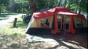 OZARK TRAIL 10 - PERSON, 3 ROOM VACATION TENT - Great for the extended family