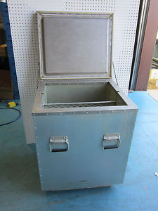 Metal Ice Chest/ Storage 5-13-2544G1 Metal Fabricators Inc
