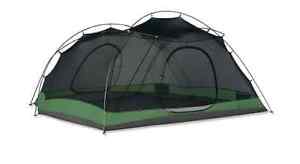 Sierra Designs Lightning XT 4 person ultralight Tent 6# 13 oz