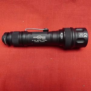 MINT Surefire V2 Vampire, Aluminum, Black V2-BK USED MINT