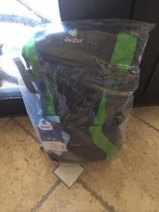 NEW IN BOX Futura 26 Backpack - 1590cu in Anthracite/Spring