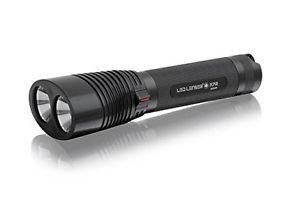 LED Lenser X7R Torcia Tascabile a LED in Alluminio, Nero