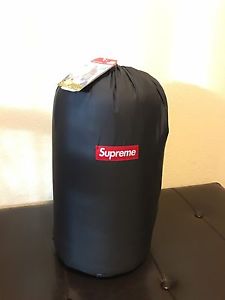 Supreme X The North Face FW 2014 Box Logo Bandana Paisley Sleeping Bag Black NEW