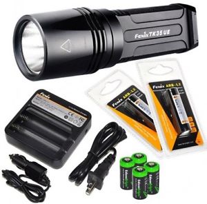 FENIX TK35 UE 2015 Version (TK35 Ultimate Edition) 2000 Lumen CREE XHP 50 LED 2