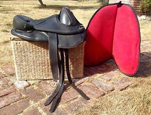TORSION Treeless 15" - Light - Endurance or Trail Saddle & Pad, English Rigging