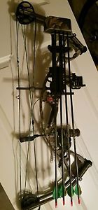 Hoyt Alphaburner 29" 60/70  lbs.