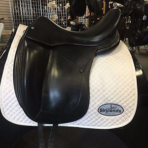 Used L'Apogee DL Dressage Monoflap Saddle - Seat Size 18 - Black