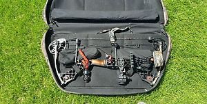Mathews Heli-M Compound Bow Fully Loaded Includes Mathews Case and  Scott releas