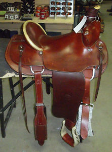 15.5" USED COLORADO SADDLERY FIT'S EM RANCH SADDLE #3 853