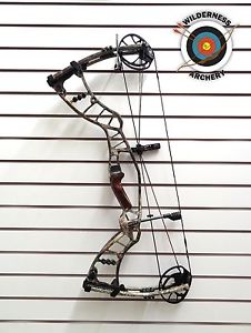 Hoyt Nitrum 30 Compound Bow (New, 70lbs, R/H, #2 cams)