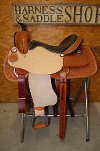 16" GW CRATE OSTRICH BARREL RACING SADDLE CUSTOM ONE OF A KIND FREE SHIP RACER