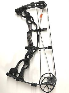 HOYT CARBON SPYDER 30 ZT COMPOUND BOW