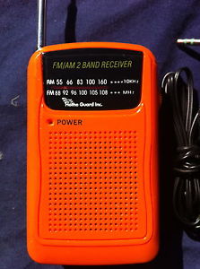 500 NEW radios earphones CLEARANCE camping hunting walking safty emergency fm am