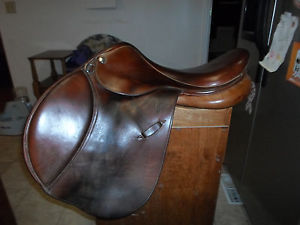 16.5 Brown Pessoa Close Contact Jumping saddle