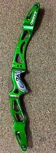 Hoyt Archery Grand Prix GMX Riser 25" Green RH
