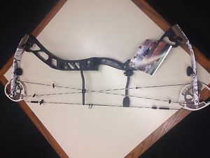 Elite Energy 32 Right Hand 65lbs Black/Snow Camo APS NEW