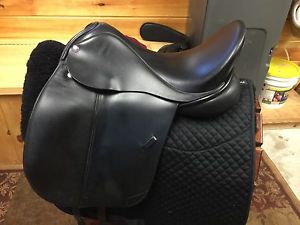 French Black Leather Dressage Saddle By Patrick Saddlery 17.0 Seat